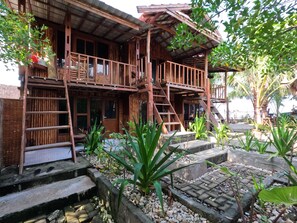 สแตนดาร์ดบังกะโล, วิวสวน | ลานระเบียง/นอกชาน