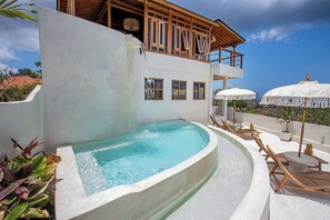 Piscina externa
