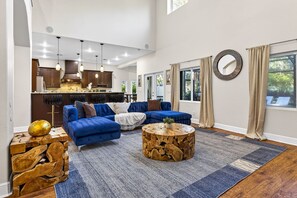 تلفزيون، مكتب