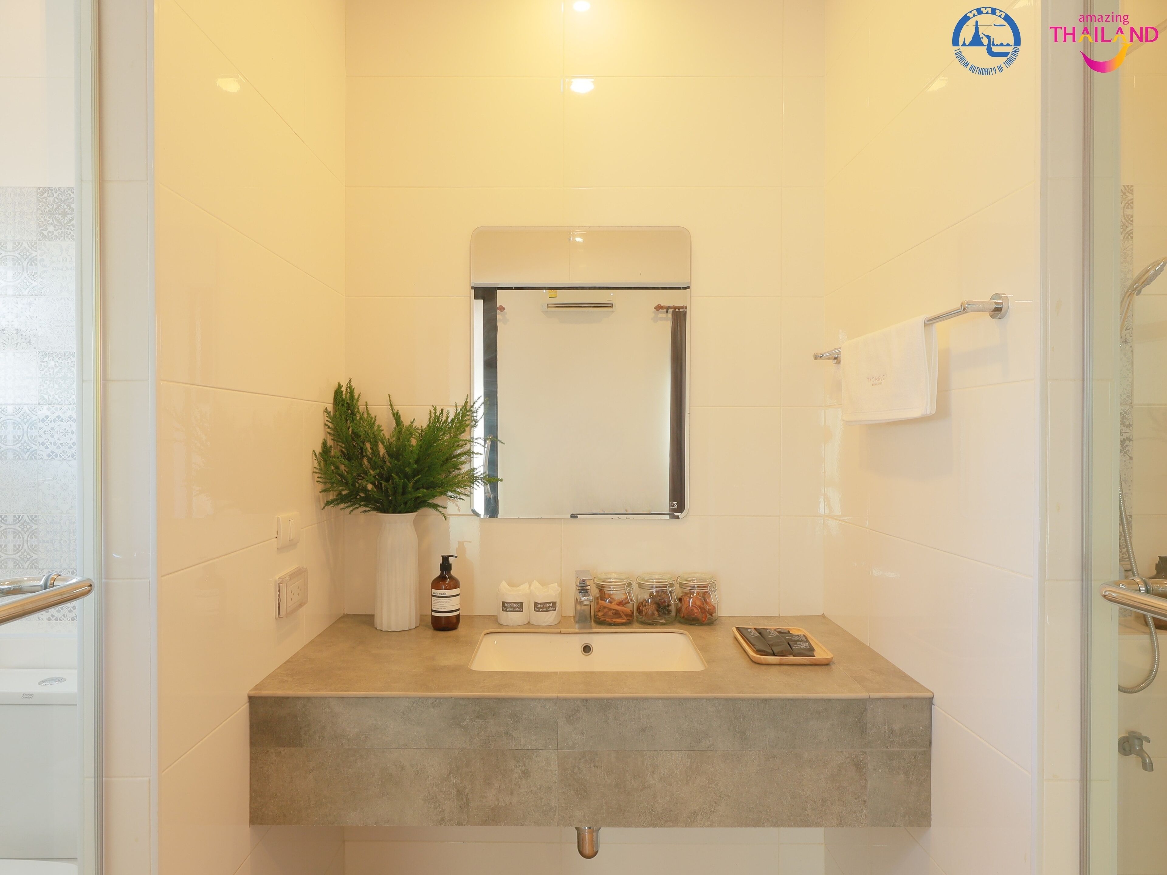 Luxury Room, Patio, Pool View | Bathroom | Shower, hair dryer, bathrobes, slippers
