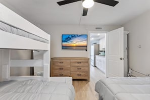 1 bedroom, free WiFi, bed sheets
