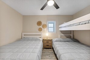 1 chambre, Wi-Fi gratuit, draps fournis