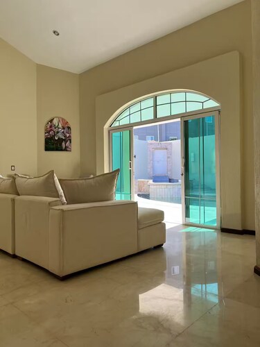 Casa las Hadas