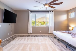 5 chambres, fer et planche Ă repasser, lit parapluie, Wi-Fi gratuit