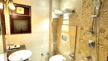 Deluxe Single Room | Bathroom