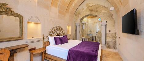 Ropa de cama de alta calidad y minibar