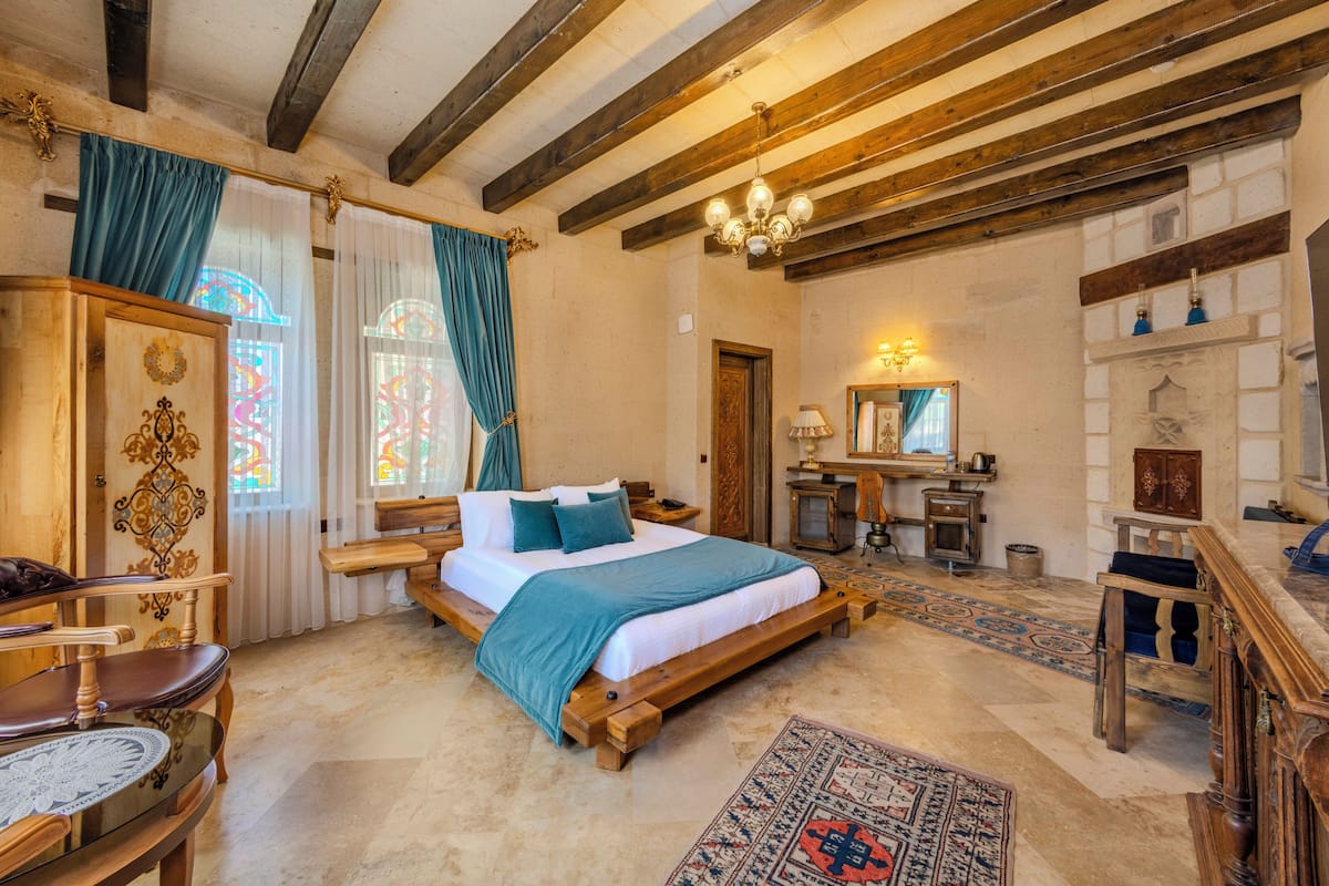 Ropa de cama de alta calidad y minibar