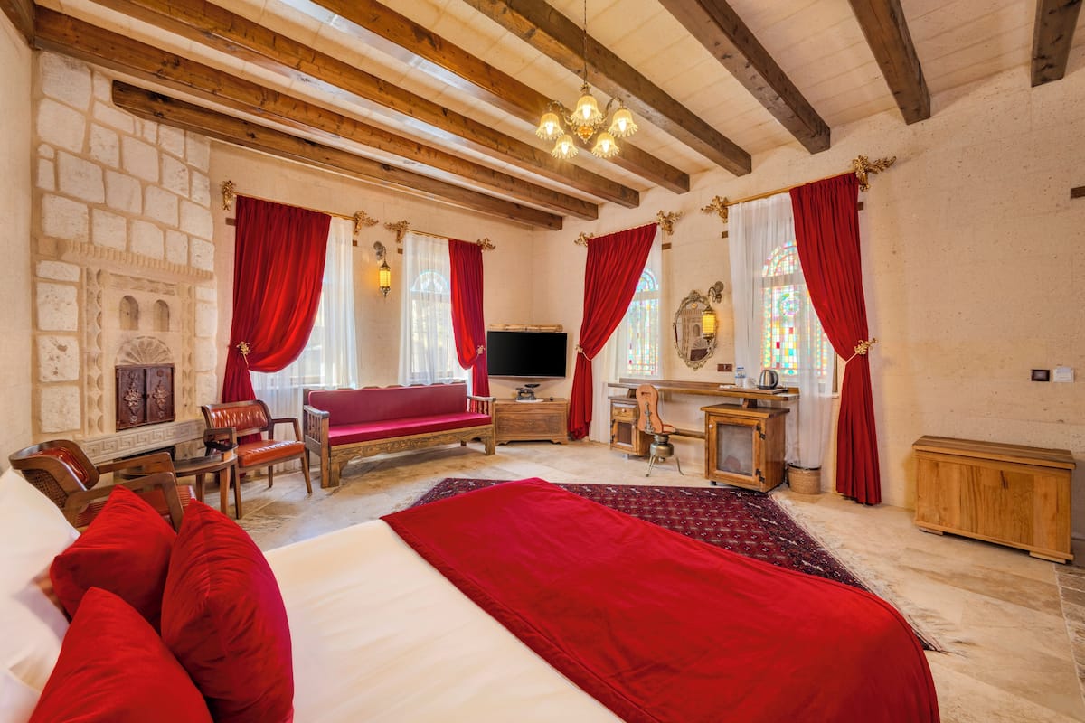 Ropa de cama de alta calidad y minibar