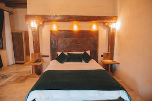 Habitación estándar | 1 dormitorio, caja fuerte, sistema de insonorización