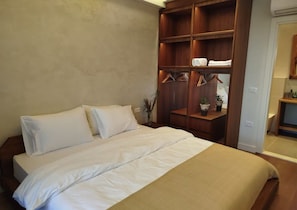 Luxury Studio | Free WiFi