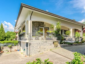Exterior - Vacation home Aurora by Interhome (Colico)