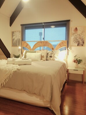 2 makuuhuonetta, silitysrauta/-lauta, Wi-Fi, vuodevaatteet