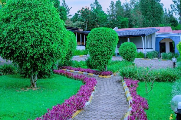 Front of property - Quality Inn Motel (Busasamana)