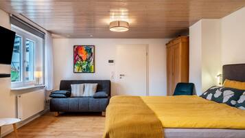 1 bedroom, iron/ironing board, free WiFi, bed sheets