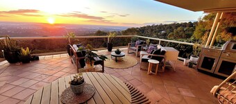 Lascelles Lookout - A Haven On The Hill with uninterrupted views of Perth
