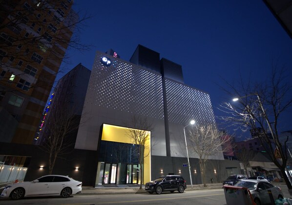 Exterior - HOTEL GRAND PARIS (Gwangju)