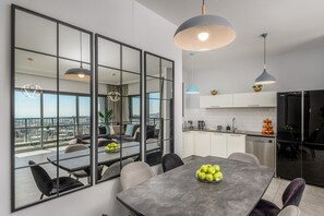 Dining - Exclusive Panoramic Savyon View (Jerusalem)