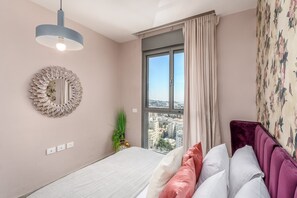 1 chambre, fer et planche à repasser, Wi-Fi gratuit, draps fournis