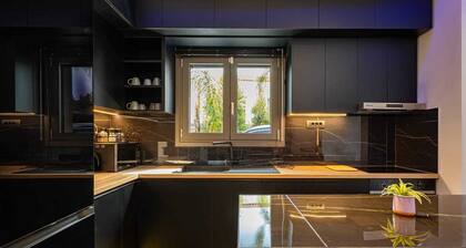 Noir Residence, Villa