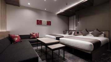 Room (Grand Corner Suite)