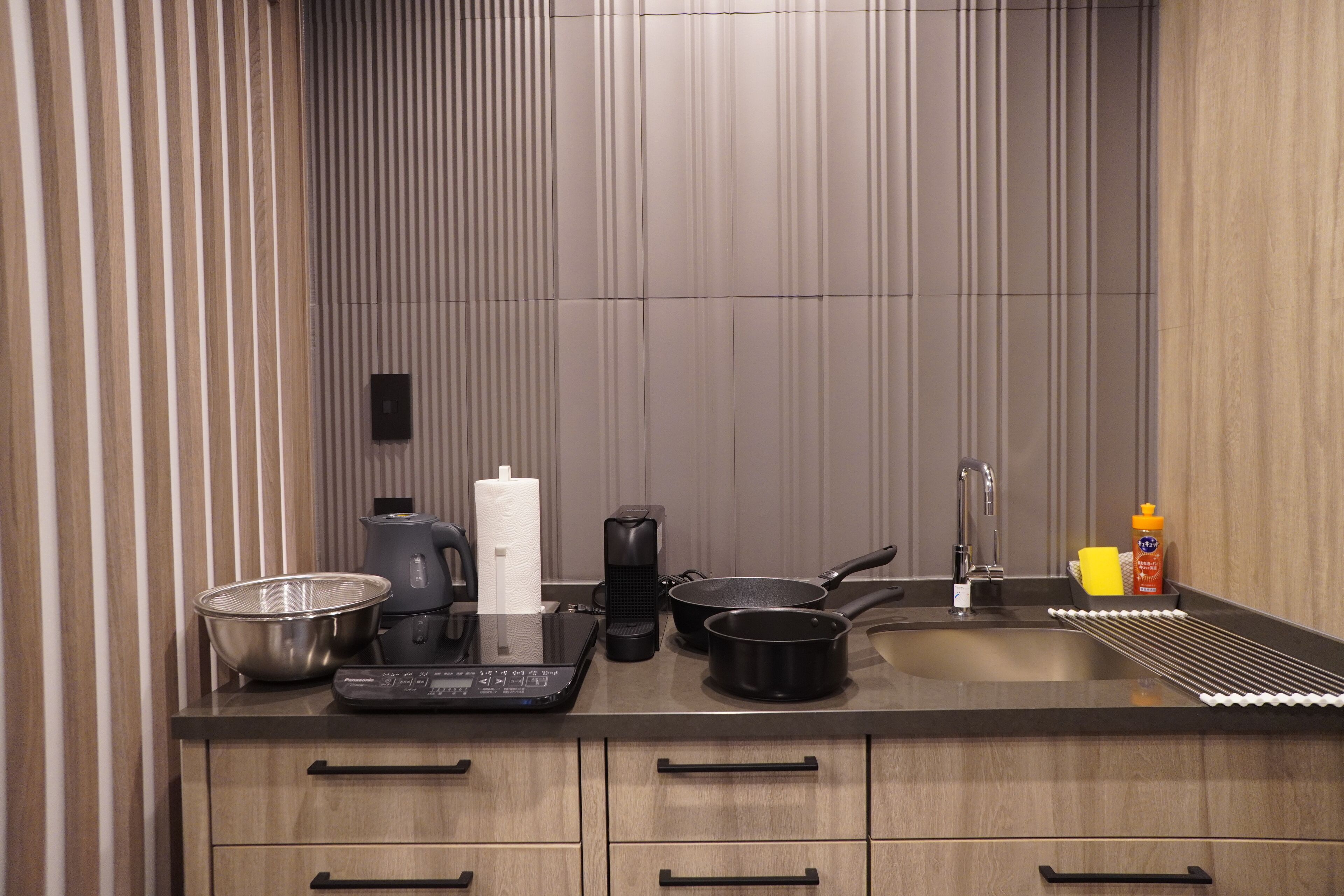 Coffee/tea maker, fridge, microwave, electric kettle