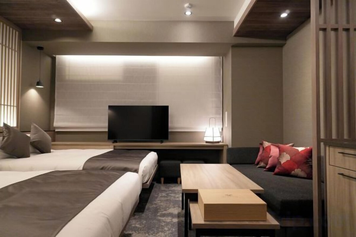 ตู้นิรภัยในห้องพัก, เตารีด/โต๊ะรีดผ้า, Wi-Fi ฟรี, ผ้าปูที่นอน