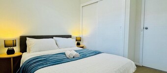 Cozy 2BR Retreat, 3-Minute Drive to Albury Airport