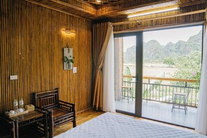 Deluxe Double Room, Non Smoking, Mountain View | 1 bedroom, desk
