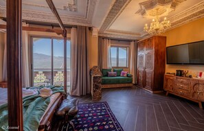 Halima | In-room safe, individually decorated, laptop workspace, bed sheets - Casa Maravillosa (Chefchaouen)