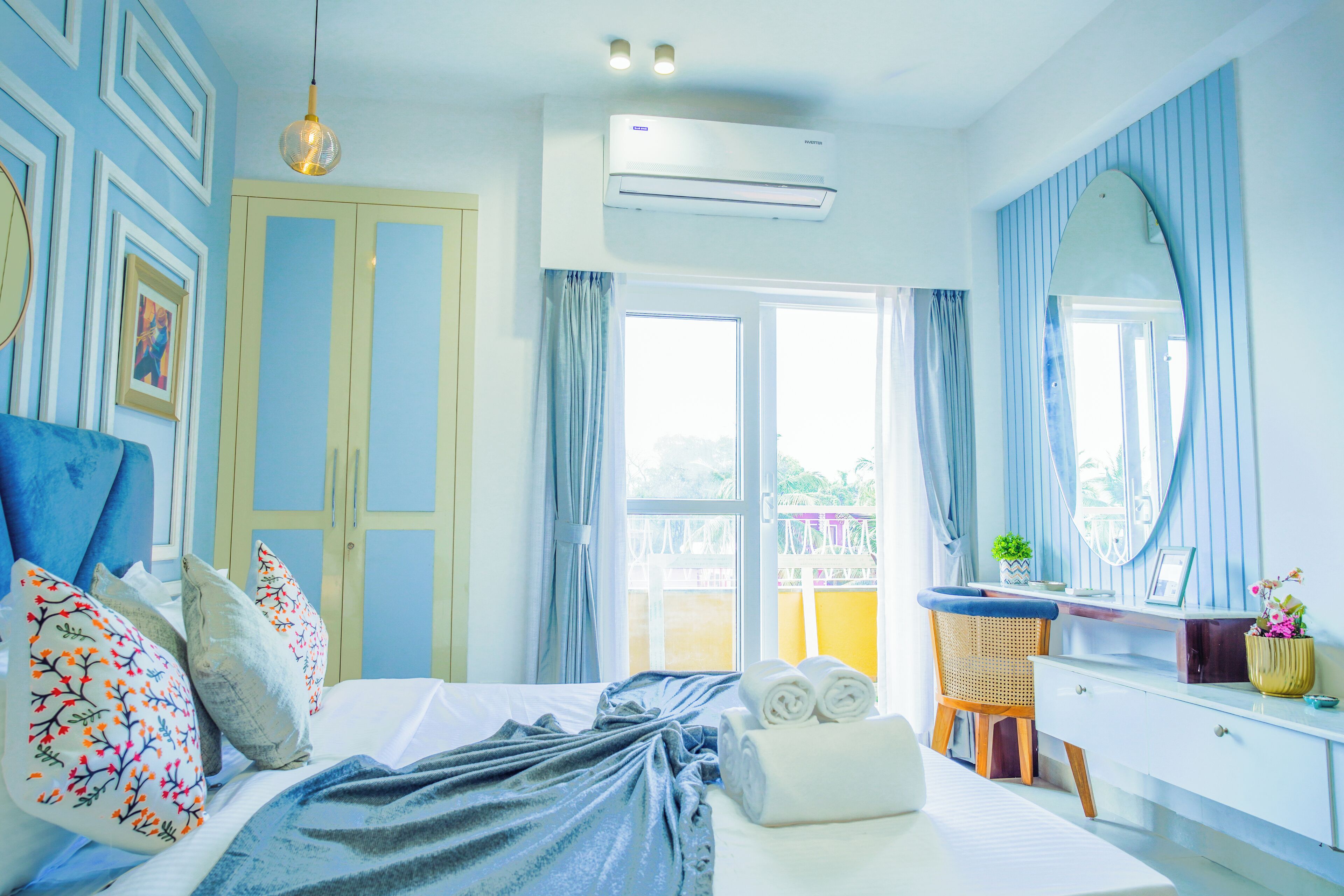 Apartment, 2 Bedrooms, Balcony, Pool View | 2 bedrooms, iron/ironing board, free WiFi