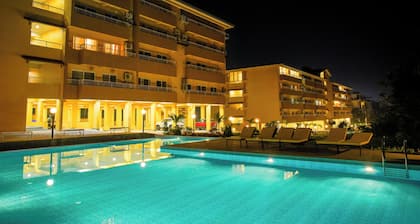 Alaya Stays Veera Marina 2BHK