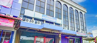 阿斯亞菲拉Masjid Raya Al Mashun SM Raja Medan清真寺附近的O酒店