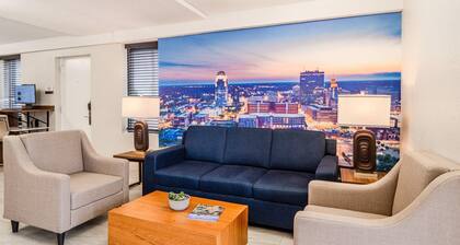 Clarion Pointe Winston – Salem Downtown