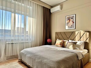 1 bedroom, iron/ironing board, WiFi, bed sheets