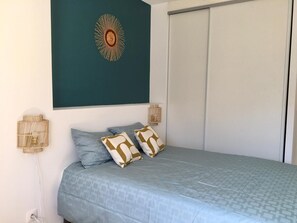 2 bedrooms, iron/ironing board, bed sheets - Rent apartment Bordeaux Centre Fondaudège -2 bedrooms, 58m² ( 83 m2 total) (Bordeaux)