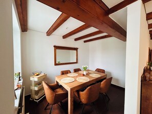 Ferienhaus, 3 Schlafzimmer, Terrasse, Gartenblick | Esszimmer
