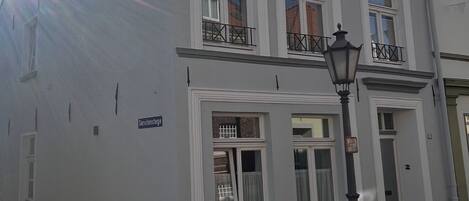 EntrĂ©e de lâhĂ©bergement