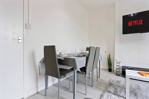 Apartment, 1 Bedroom | Dining room - Cozy 1-bed Near Nec, Bullring & BHX Sleeps 3 (Birmingham)