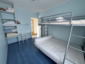 3 Schlafzimmer, Bügeleisen/Bügelbrett, kostenloses WLAN