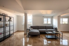 2 bedrooms - Ruggero City View Apartment by Wonderful Italy (Palermo)