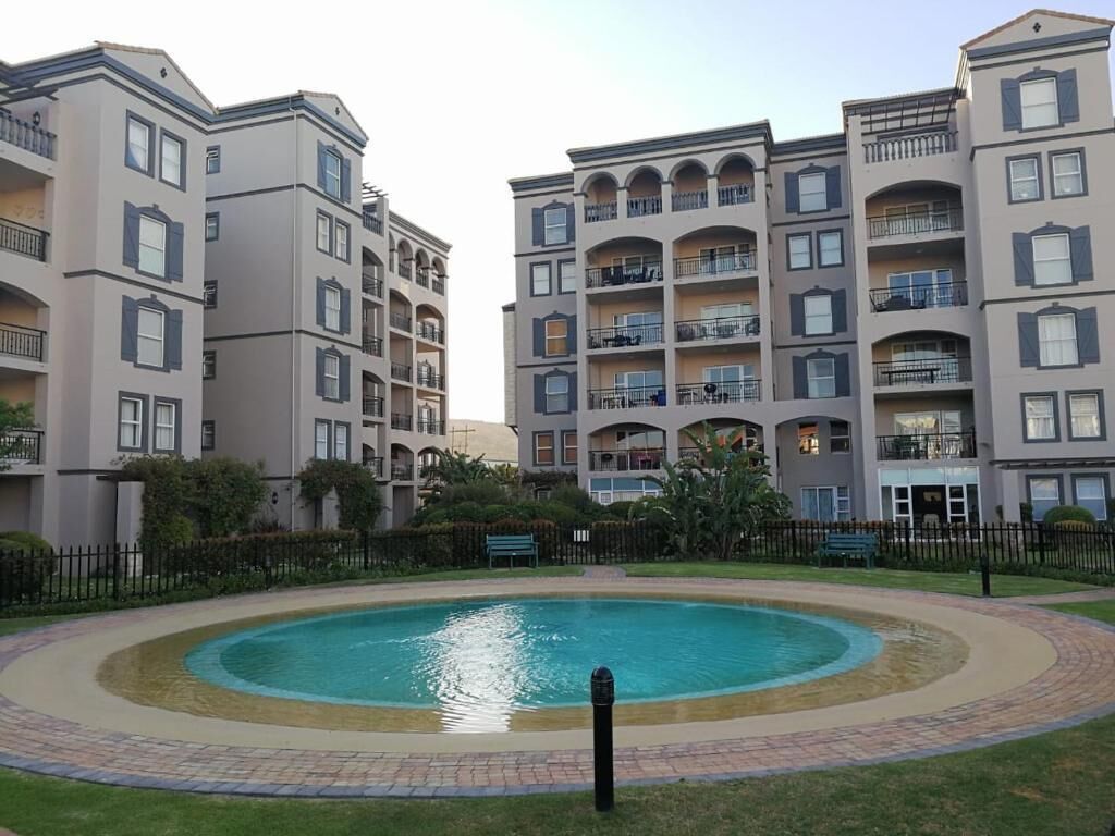 Apartment, 2 Bedrooms, Accessible, Smoking | Pool | Outdoor pool