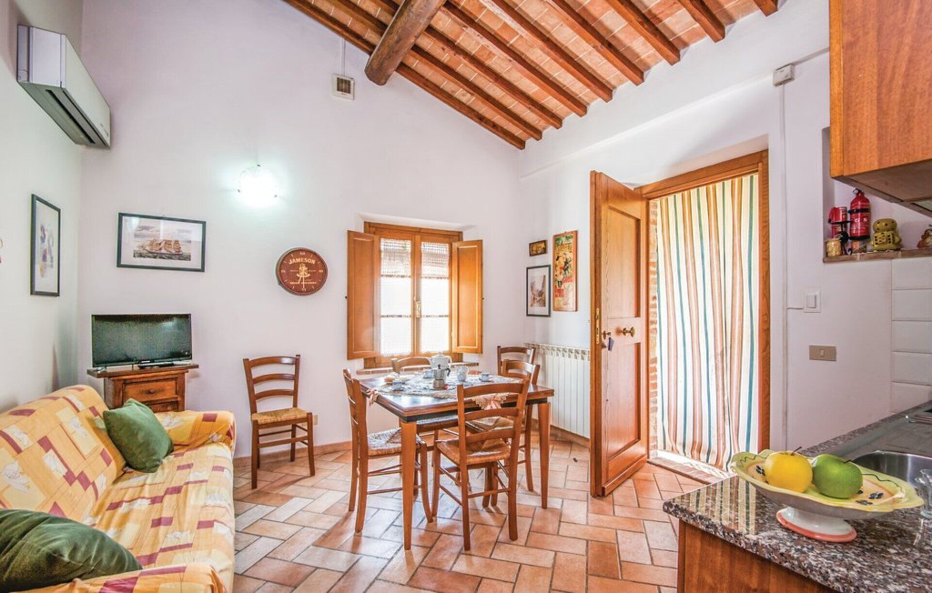 Angenehme Wohnung In Einem Ferienhaus Für 4 Leute Mit Pool, Klimaanlage Und Tv, Bei Siena - Poggibonsi