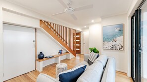 Interior - The Sunshine Beach Luxe Coastal Retreat (Noosa)