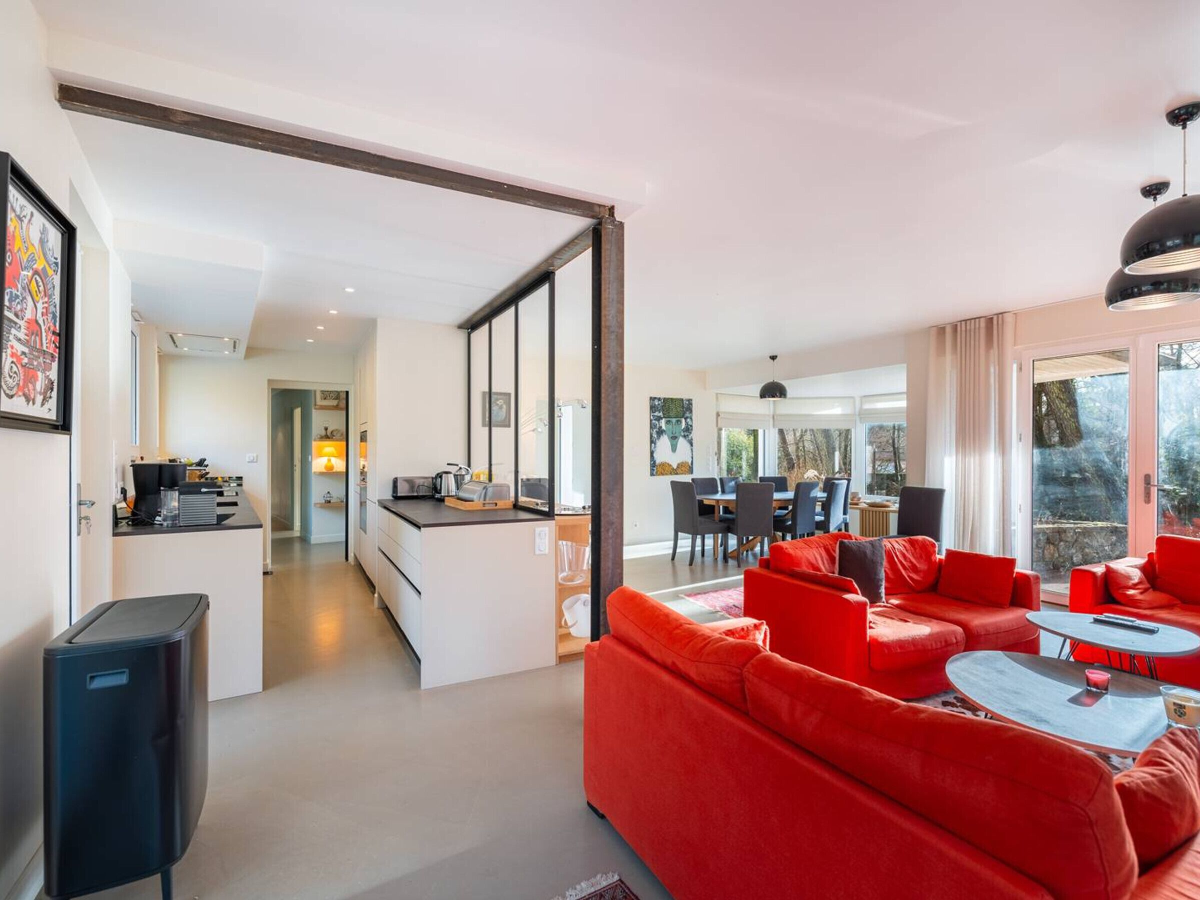 Télévision, cheminée