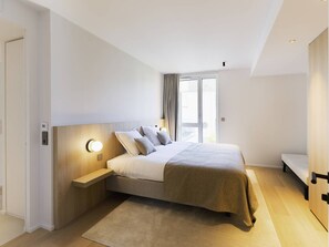 5 bedrooms, free WiFi, wheelchair access