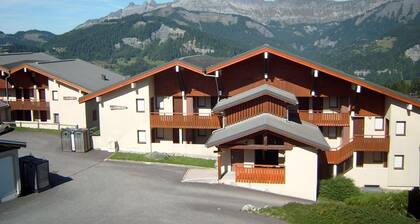 Studio for 4, near slopes, fully equipped