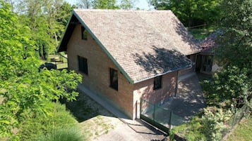 Casa (Holiday Home Saniv) | Fachada