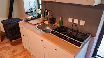 House (Holiday Home Saniv) | Private kitchen