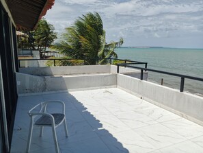 Terrace/patio - Gorgeous 6-bedroom house with WiFi in Barra de Santo Antônio (Barra de Santo Antônio)