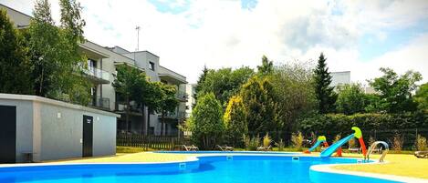 Indoor pool, seasonal outdoor pool